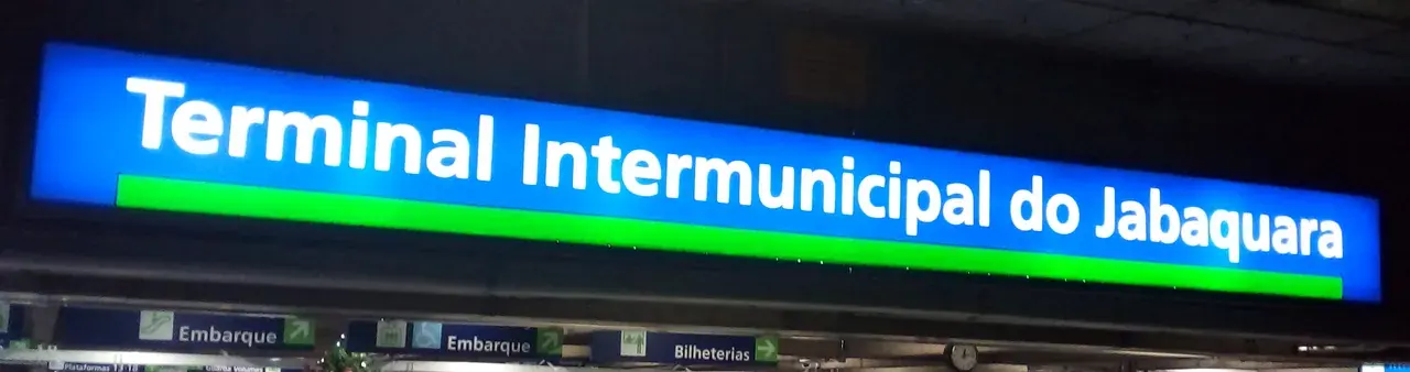 Saguão do Terminal Intermunicipal do Jabaquara, em São Paulo